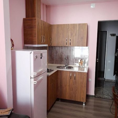 Katehouse Apartment บาทูมิ ภายนอก รูปภาพ