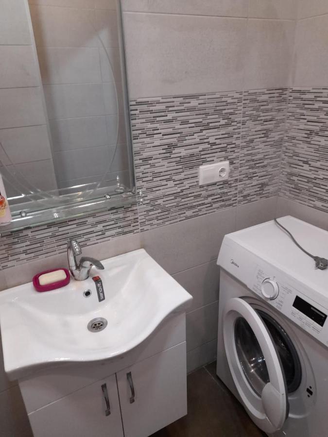 Katehouse Apartment บาทูมิ ภายนอก รูปภาพ